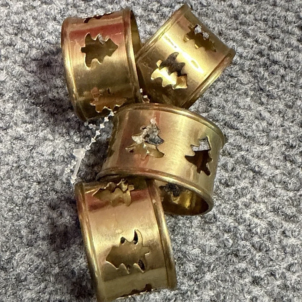 Vtg Brass Napkin Rings Christmas Lights Tree Cutout Set of 4